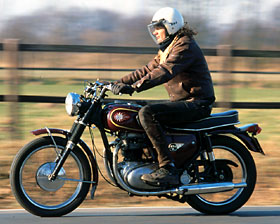 BSA A 65 Star Twin