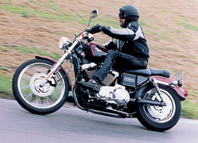 Harley-Davidson XL 1200 C Custom