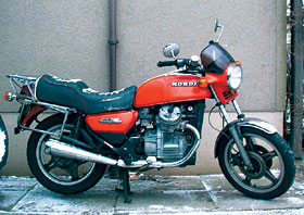 CX 500 vor der Restauration