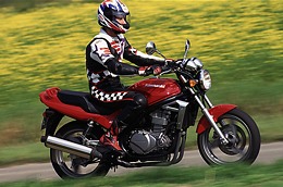 Kawasaki ER 5