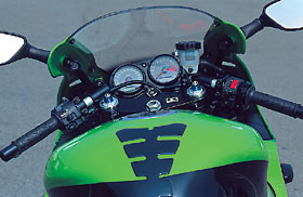 Cockpit ZX-9R
