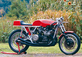 Münch URS Rennmaschine