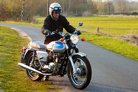 Triumph Bonneville 750 Silver Jubilee