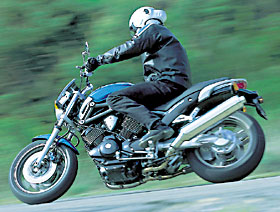 Yamaha BT 1100 Bulldog