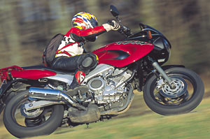 Yamaha TDM 850 (Mod. 2001)