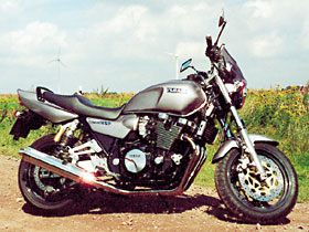 XJR 1200
