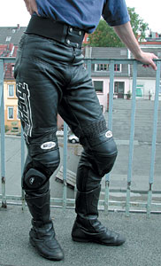 Hose mit integrierten Nierengurt