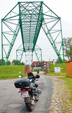 Schwebefähre in Osten