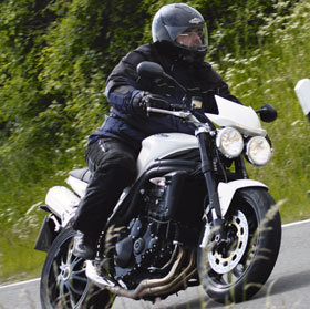 Vergleich Naked Bikes 2008