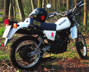 Suzuki DR 500