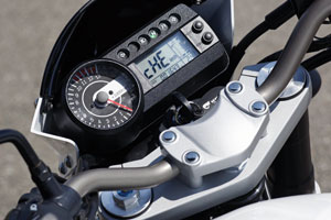 Hyosung GT 650 Naked II Modell 2010