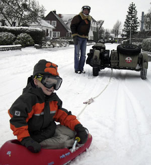 Dnepr Citroen 2CV Gespann