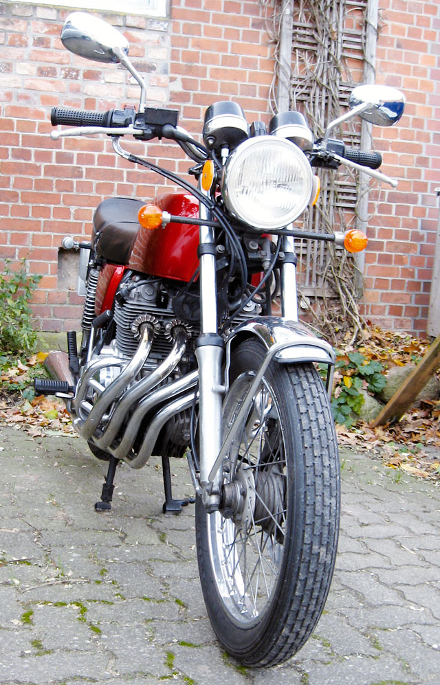 Honda CB 400 four