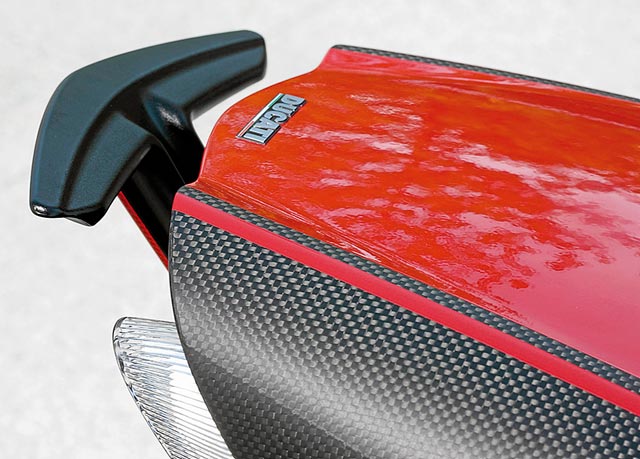 Ducati Diavel Soziusgriff