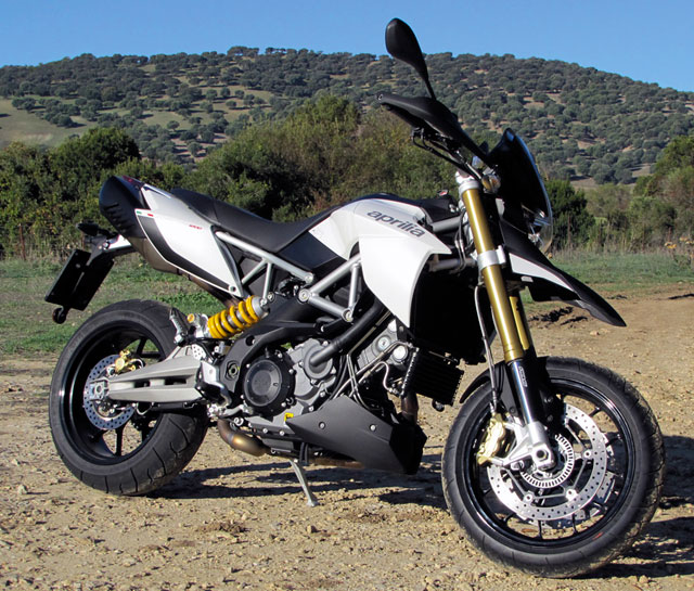 Aprilia Dorsoduro 1200 Modell 2011