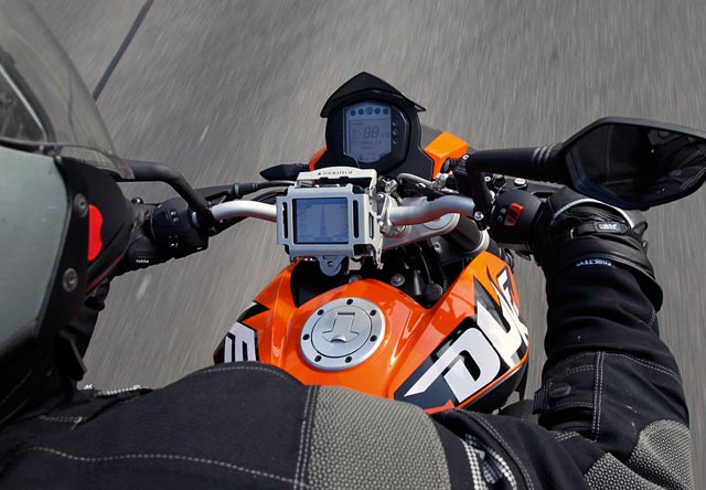 KTM 125 Duke Modell 2011 Cockpit