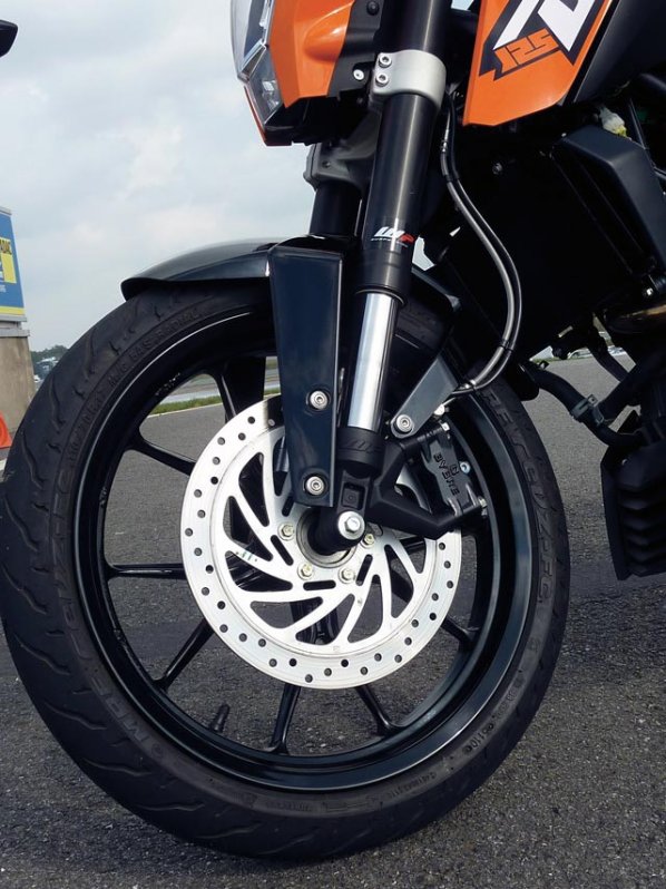 KTM 125 Duke Modell 2011 Vorderradbremse