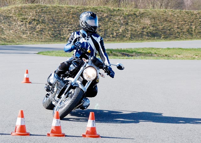 BMW-Wiedereinsteiger-Training - Blickführung & Kurventechnik