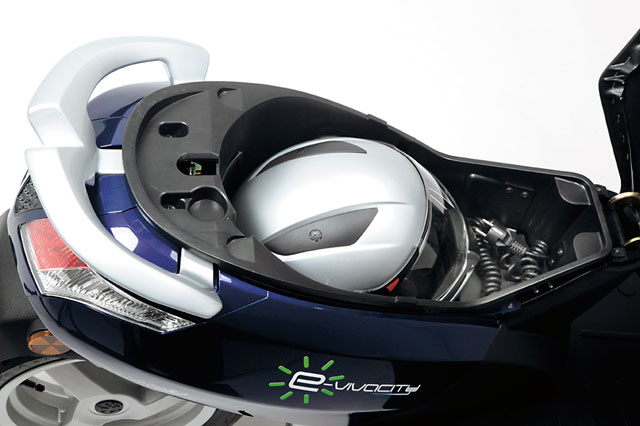 Peugeot Scooter e-vivacity 2011