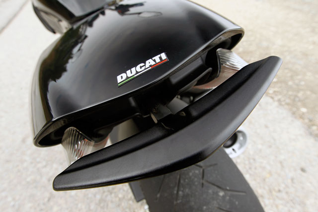 Ducati Diavel Haltegriff
