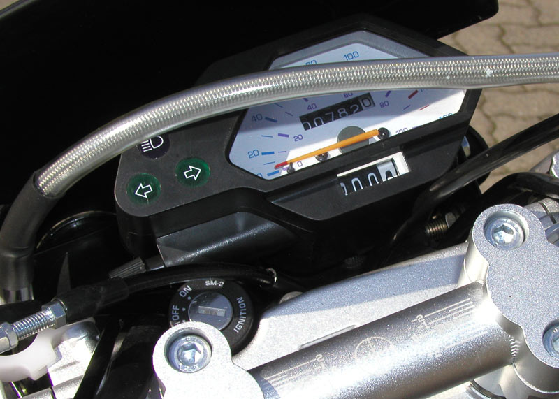 Borossi BT 450 Cockpit