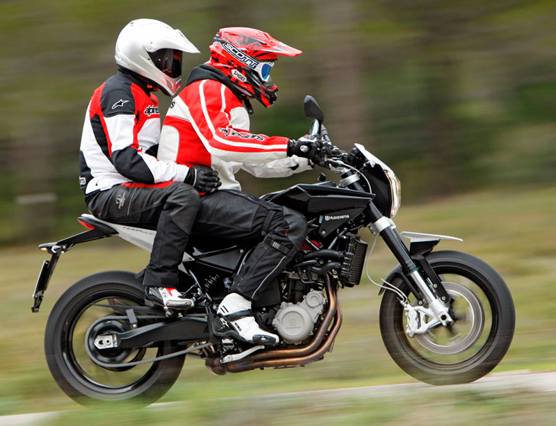 Husqvarna Nuda 900 mit Sozius