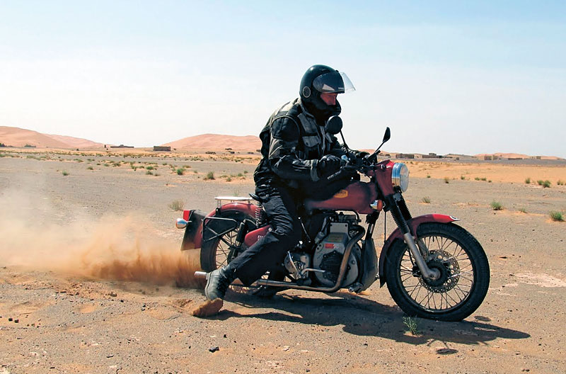 Grenzen der Sommer - Enfield Diesel in Marokko