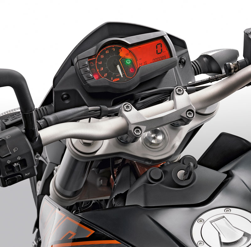 KTM 690 Duke Modell 2012 Cockpit