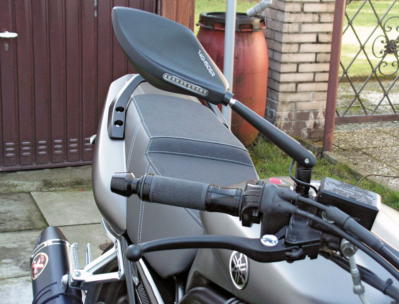 Yamaha Fazer 600 Umbau Blinkerspiegel