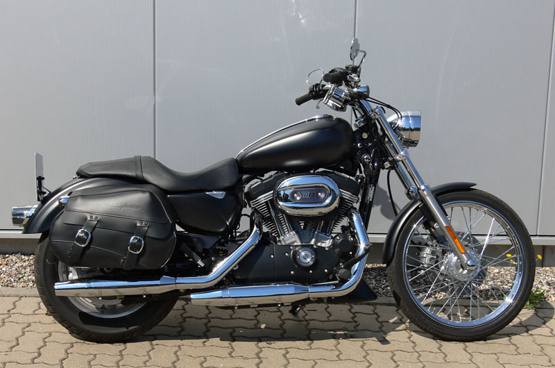 Harley-Davidson Sportster 883