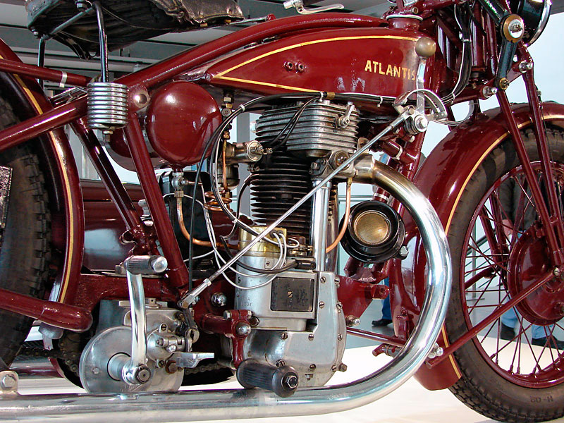 Atlantis aus Kiel Motor