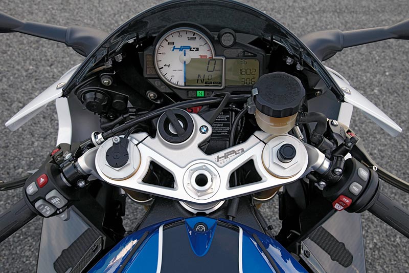 BMW HP4 Cockpit