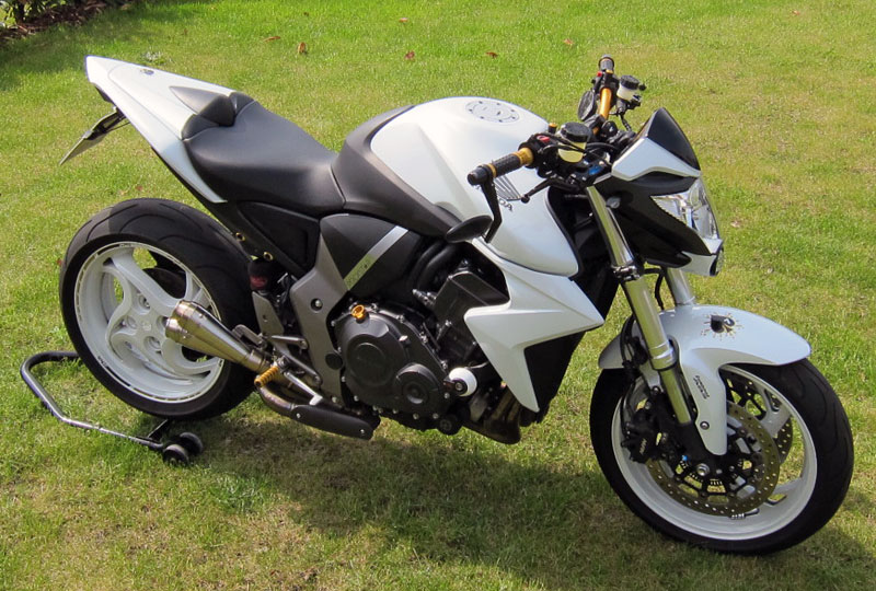 Honda-CB1000R Umbau rechts