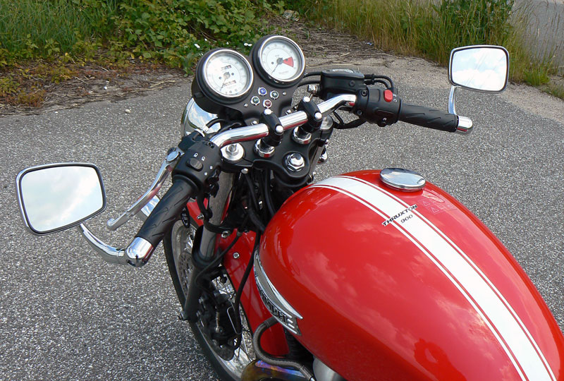 Triumph Thruxton Modell 2012 Cockpit