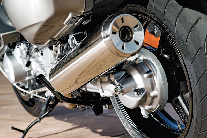 Yamaha FJR1300A Kardan