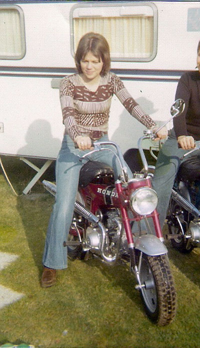 Honda Dax 50 Camping