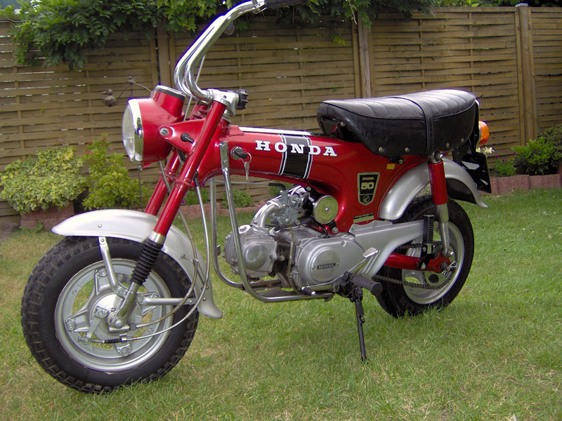 Honda Dax 50