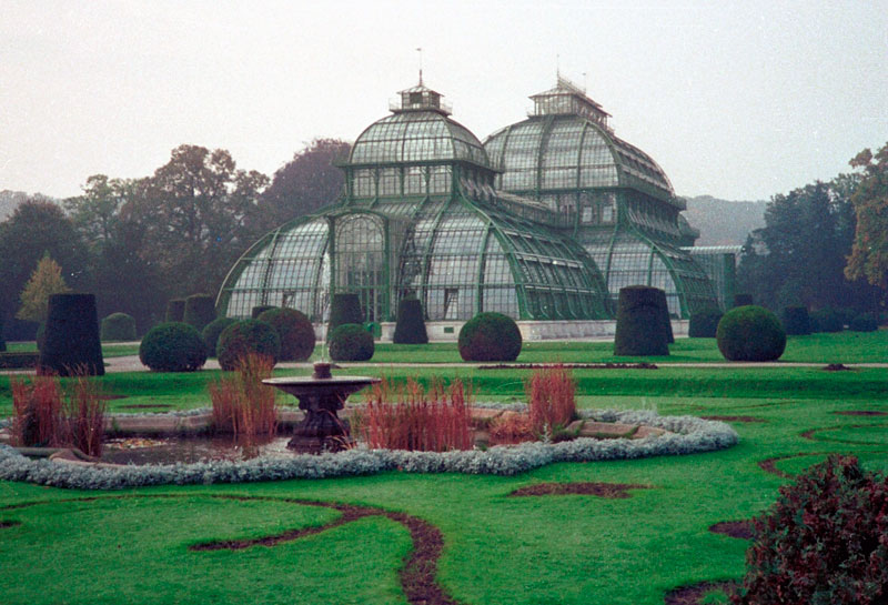 Wien-Palmenhaus-Schloss-Schoenbrunn