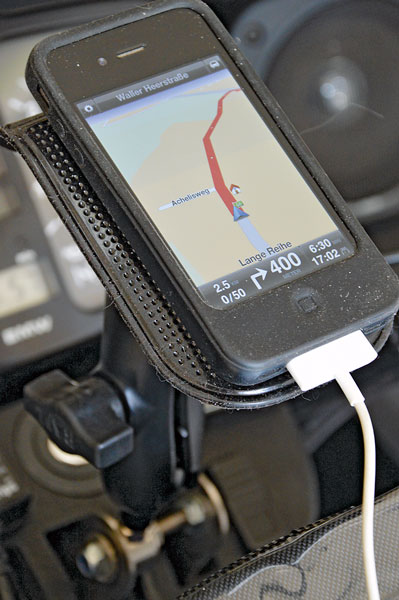 iPhone auf Klebepaddie