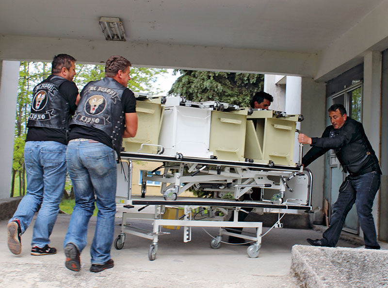 Biker-Brummi-Hilfe-2013