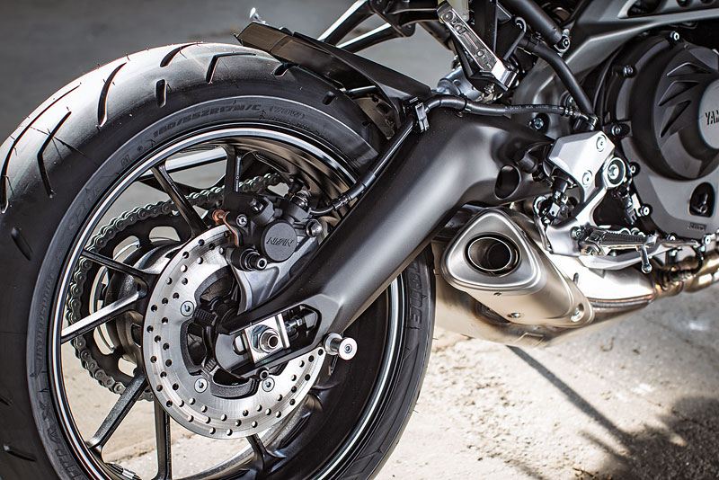 Yamaha MT-09 Schwinge