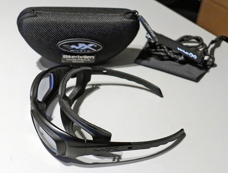 Bikerbrille Lieferumfang