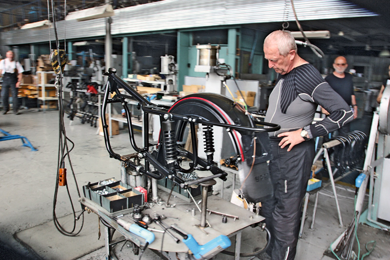 Besichtigung-Motorradwerk