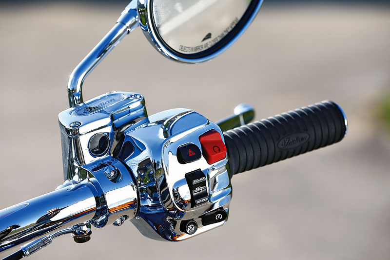 Indian Chief Vintage Armatur rechts