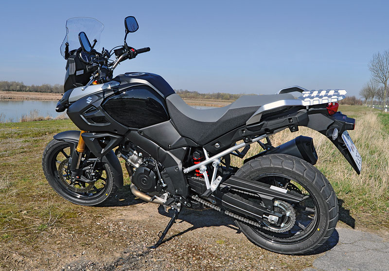 Suzuki-VStrom-1000-links