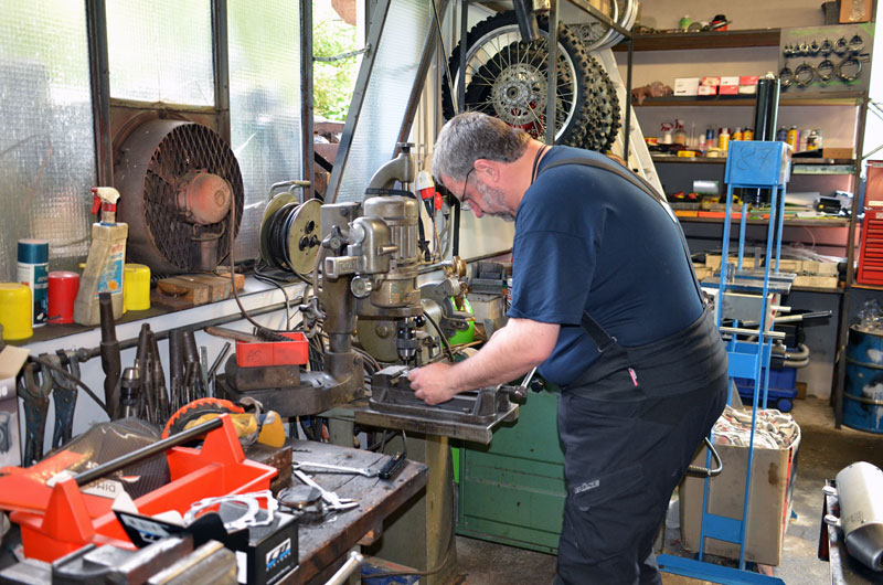 Enfield-Diesel-Reparatur