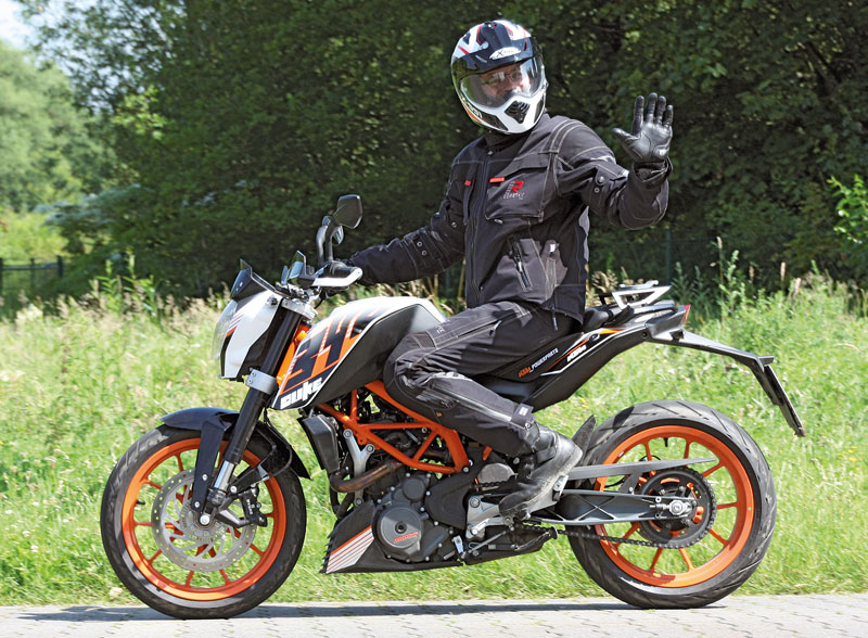 KTM 390 Duke