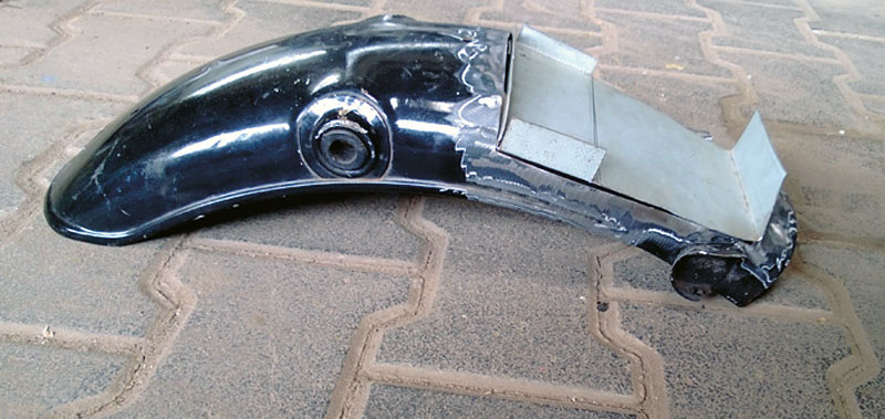 Yamaha XS 650 SE Cafe Racer Fender