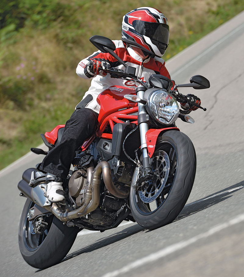 Ducati Monster 821 Front