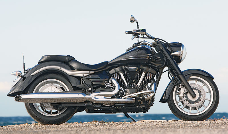  Yamaha XV 1900A Midnight Star